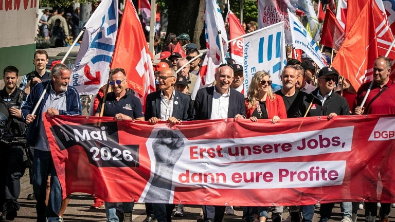 Demo-erst unsere Jobs dann eure Profite